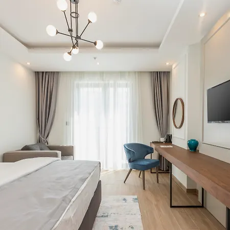 Boutique Momentum By Aycon 4*
