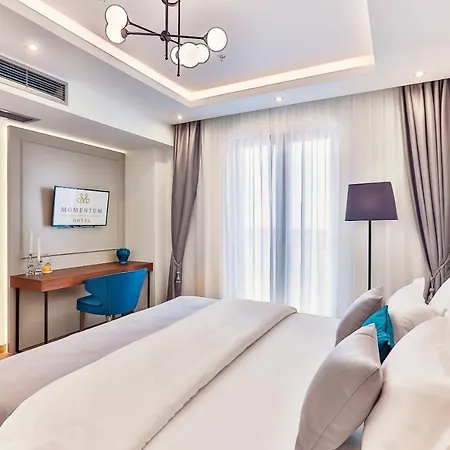 Boutique Momentum By Aycon
